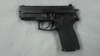 SIG SAUER P229R .40 S&W - Image 2 of 3