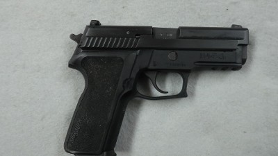 SIG SAUER P229R .40 S&W - Image 3 of 3