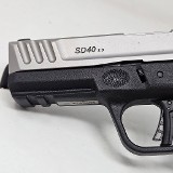 SMITH & WESSON SD40 2.0 .40 S&W - 2 of 3