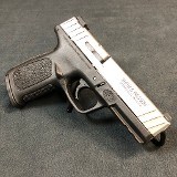 SMITH & WESSON SD40 VE 40 Smith & Wesson - 1 of 2