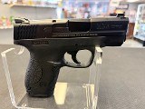 SMITH & WESSON M&P 9 SHIELD 9MM LUGER (9x19 PARA) - 2 of 3