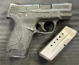 SMITH & WESSON M & P 9 Shield 9MM LUGER (9x19 PARA) - 2 of 2