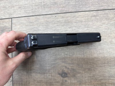 GLOCK G22 .40 S&W - Image 3 of 3