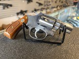 SMITH & WESSON MODEL 60 .38 SPL - 1 of 3