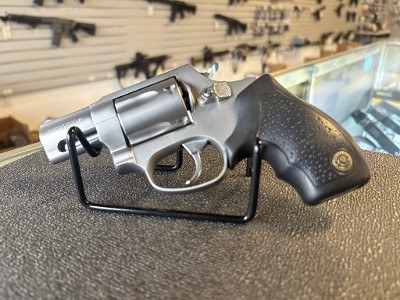 TAURUS M85 .38 SPL - Image 2 of 3