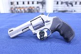 TAURUS TRACKER 627 .357 MAG - 1 of 3
