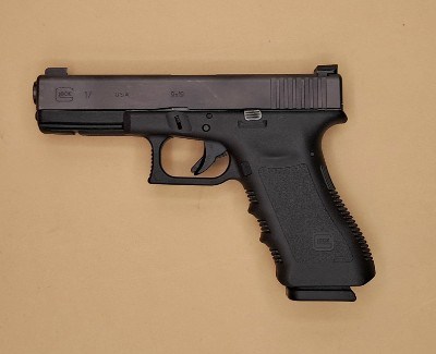 Glock 17 Gen 3 9MM LUGER (9X19 PARA) - Image 2 of 3