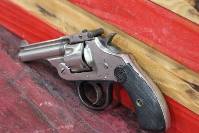 U.S. REVOLVER CO. TOP BREAK .32 .32 caliber - Image 2 of 3