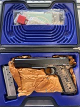 DAN WESSON KODIAK 10MM - 1 of 3