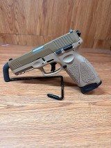 TAURUS G3 9MM LUGER (9x19 PARA) - 1 of 3