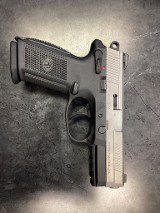 FN FNX-40 .40 S&W - 2 of 2