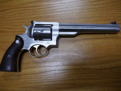 RUGER REDHAWK .44 MAGNUM - Image 2 of 3