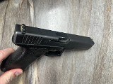 GLOCK G17 GEN 1 9MM LUGER (9x19 PARA) - 3 of 3