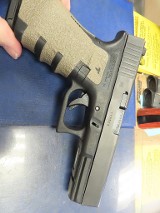 GLOCK G17 9MM LUGER (9x19 PARA) - 1 of 3