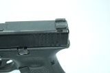 GLOCK 22 GEN 5 (PA225S203) 40 Smith & Wesson - 2 of 3