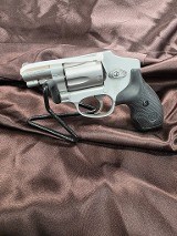 SMITH & WESSON 642-1 .38 SPL +P - 1 of 3