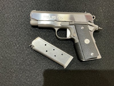 COLT OFFICER&sbquo;S MK IV SERIES 80 .45 ACP - Image 2 of 3