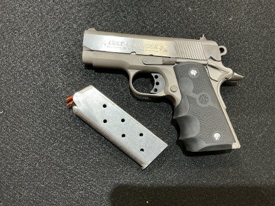 COLT DEFENDER LIGHTWEIGHT SERIES 90 .45 ACP - Image 2 of 3