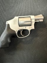 SMITH & WESSON 642-2 .38 SPL +P - 1 of 2