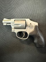 SMITH & WESSON 642-2 .38 SPL +P - 2 of 2