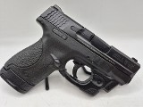 SMITH & WESSON M&P 40 Shield M2.0 Crimson Trace Laser .40 S&W - 2 of 3