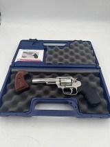 COLT VIPER (4.25") .357 MAG - 1 of 3