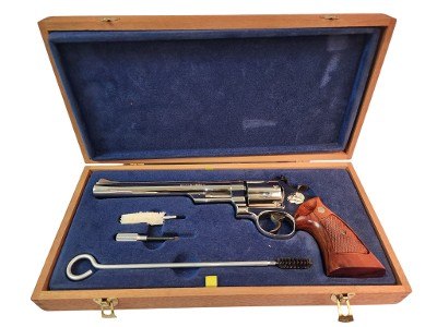 SMITH & WESSON 29-2 .44 MAGNUM - Image 2 of 3