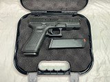 GLOCK G22 GEN 5 .40 CALIBER - 1 of 3