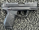 RUGER SR22 .22 LR - Image 2 of 3