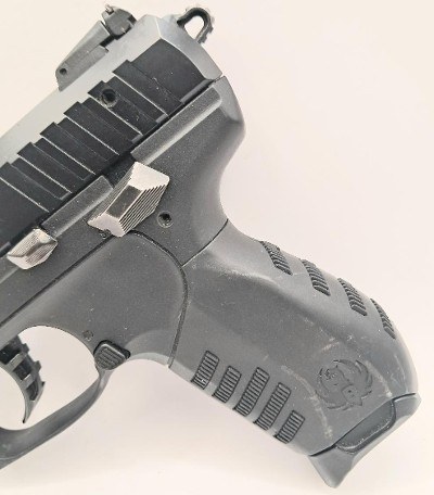 RUGER SR22 .22 LR - Image 3 of 3