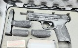 SMITH & WESSON M&P 40 M2.0 40 Smith & Wesson - 2 of 3