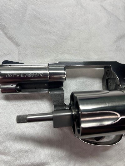 SMITH & WESSON 694-3 .357 MAG - Image 1 of 3