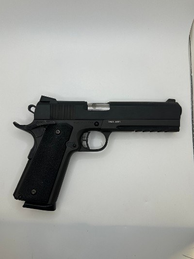 ROCK ISLAND ARMORY 2011 .45 ACP - Image 2 of 2