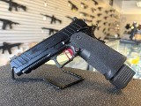 SPRINGFIELD ARMORY PRODIGY DS 9MM LUGER (9x19 PARA) - 1 of 3
