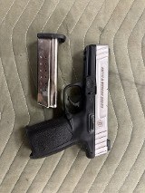 SMITH & WESSON SD9 VE 9MM LUGER (9x19 PARA) - Image 1 of 2