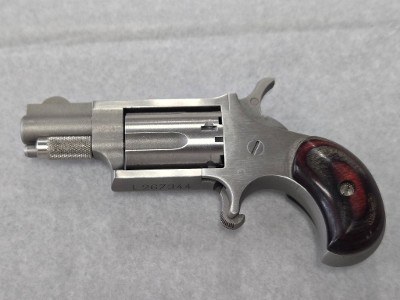 NORTH AMERICAN ARMS Mini-Revolver .22 LR - Image 2 of 3