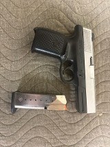 SMITH & WESSON SD40VE 40 Smith & Wesson - Image 1 of 2