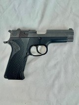 SMITH & WESSON 915 9MM LUGER (9x19 PARA) - 2 of 3