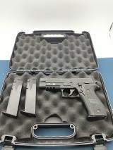 SIG SAUER P226 9MM LUGER (9x19 PARA) - 1 of 3