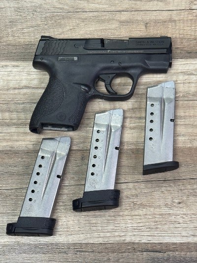 SMITH & WESSON M&P9 SHIELD 9MM LUGER (9x19 PARA) - Image 1 of 3