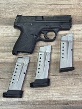 SMITH & WESSON M&P9 SHIELD 9MM LUGER (9x19 PARA) - Image 1 of 3