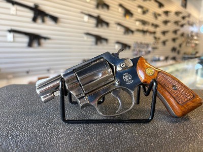 SMITH & WESSON MODEL 36 .38 SPL - Image 1 of 2