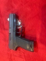 HECKLER & KOCH USP 9MM LUGER (9x19 PARA) - 2 of 3