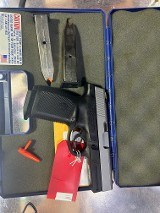 SMITH & WESSON SW40VE .40 S&W - 2 of 2