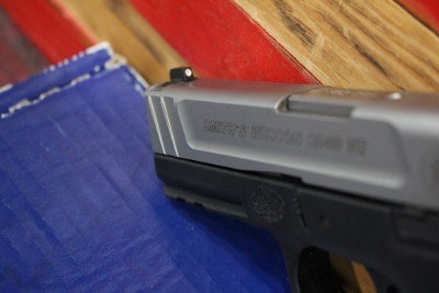 SMITH & WESSON SD40 VE .40 S&W - Image 3 of 3