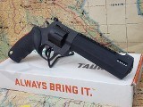 TAURUS RAGING HUNTER .44 MAGNUM - 1 of 3