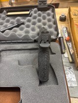 SMITH AND WESSON M&P9 9MM LUGER (9X19 PARA) - 3 of 3