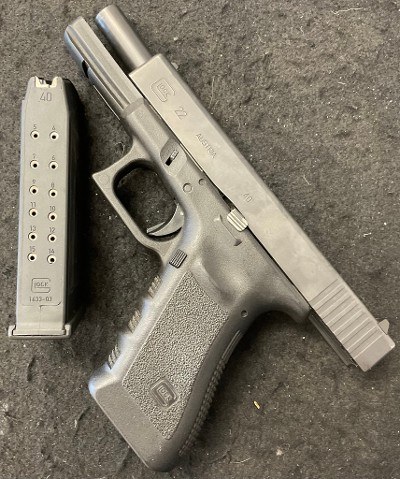 GLOCK G22 GEN 3 .40 CALIBER - Image 1 of 3