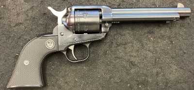 RUGER NEW MODEL SINGLE-SIX .22 CAL - Image 1 of 3