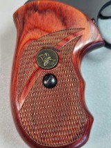 TAURUS 856 .38 SPL - 2 of 3